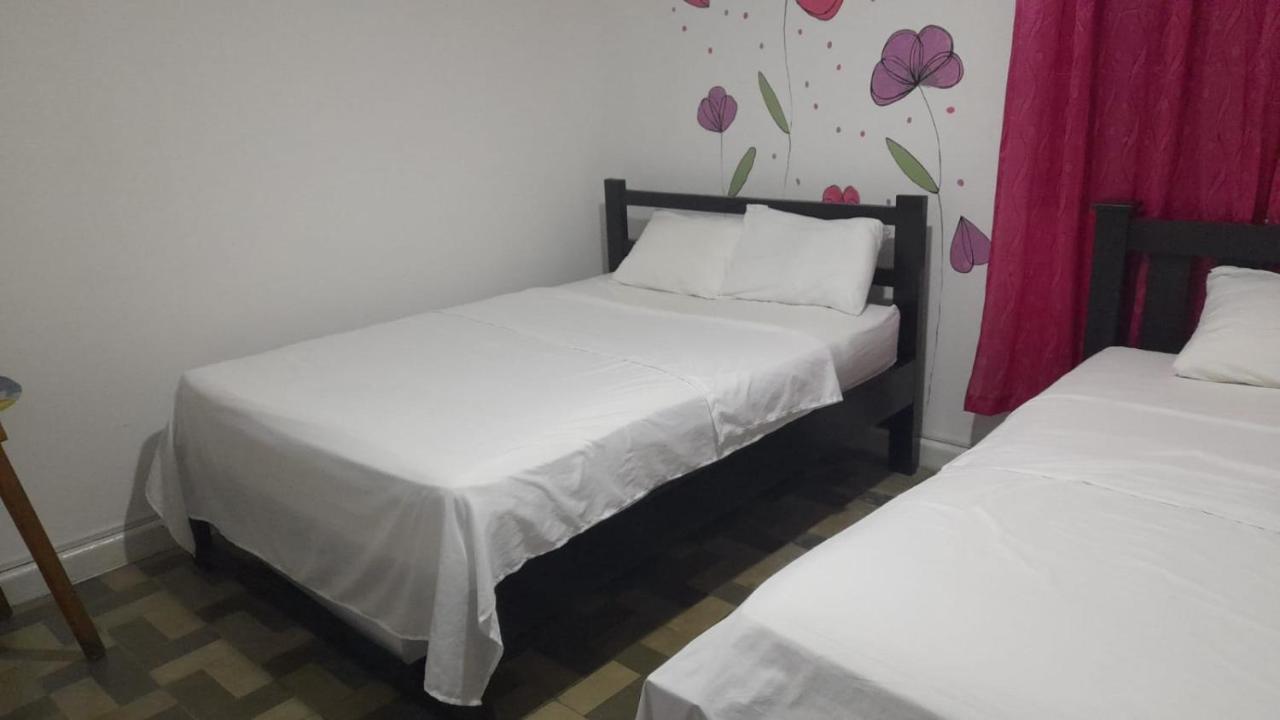 Hotel Habibi Barranquilla  Exteriör bild