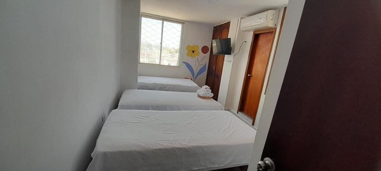 Hotel Habibi Barranquilla  Exteriör bild