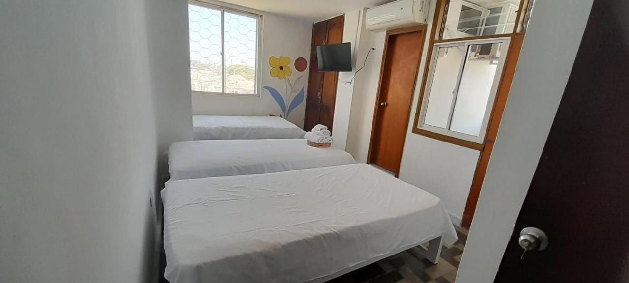 Hotel Habibi Barranquilla  Exteriör bild