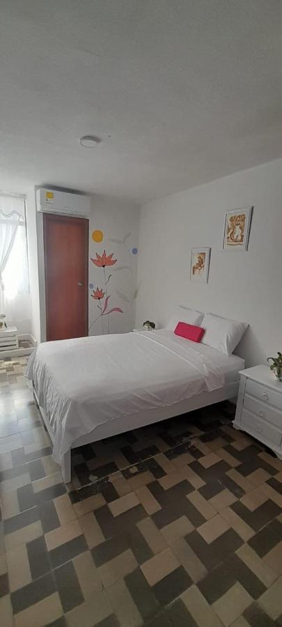 Hotel Habibi Barranquilla  Exteriör bild