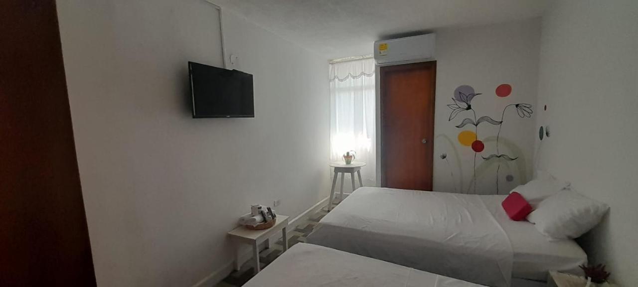 Hotel Habibi Barranquilla  Exteriör bild